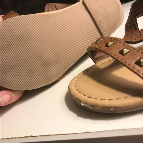 Sold - Picture 2 of 4